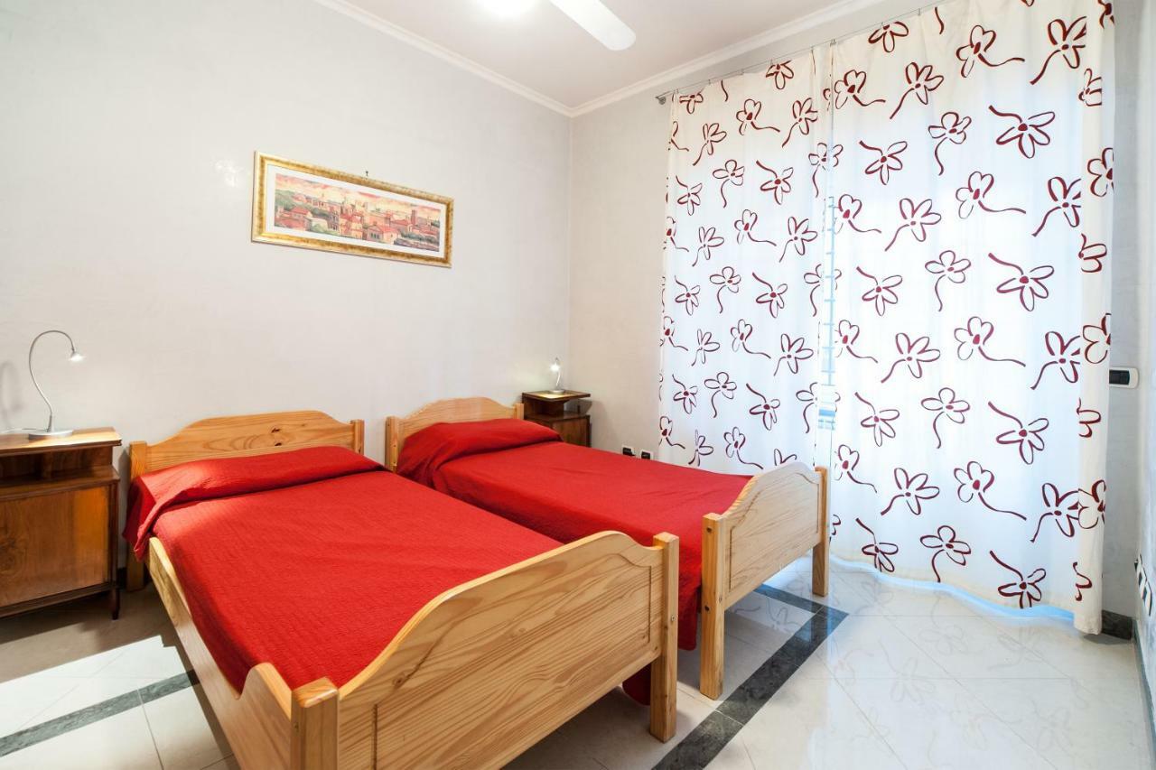 Mons Aureus Resort Rome Bagian luar foto