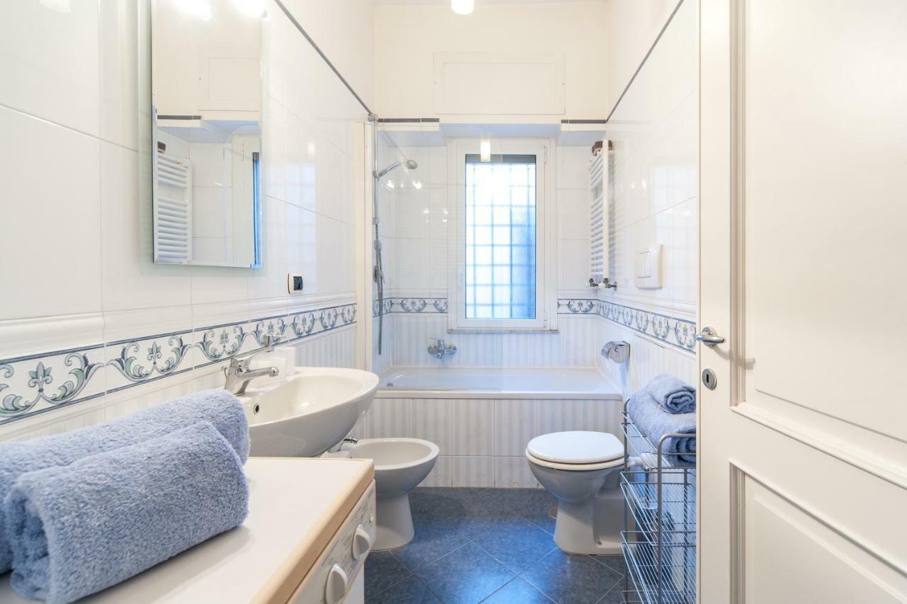 Mons Aureus Resort Rome Bagian luar foto